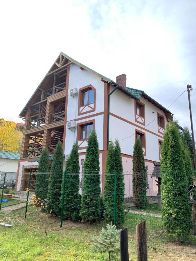 Hirskyy Svitanok Myhowe Exterior foto